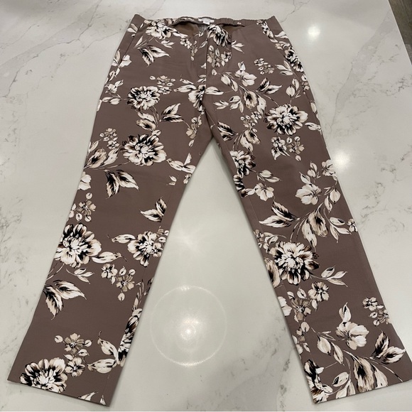 J. Jill Pants - NWOT! J.Jill Woman’s Floral Print Pants w. Elastic Waistband